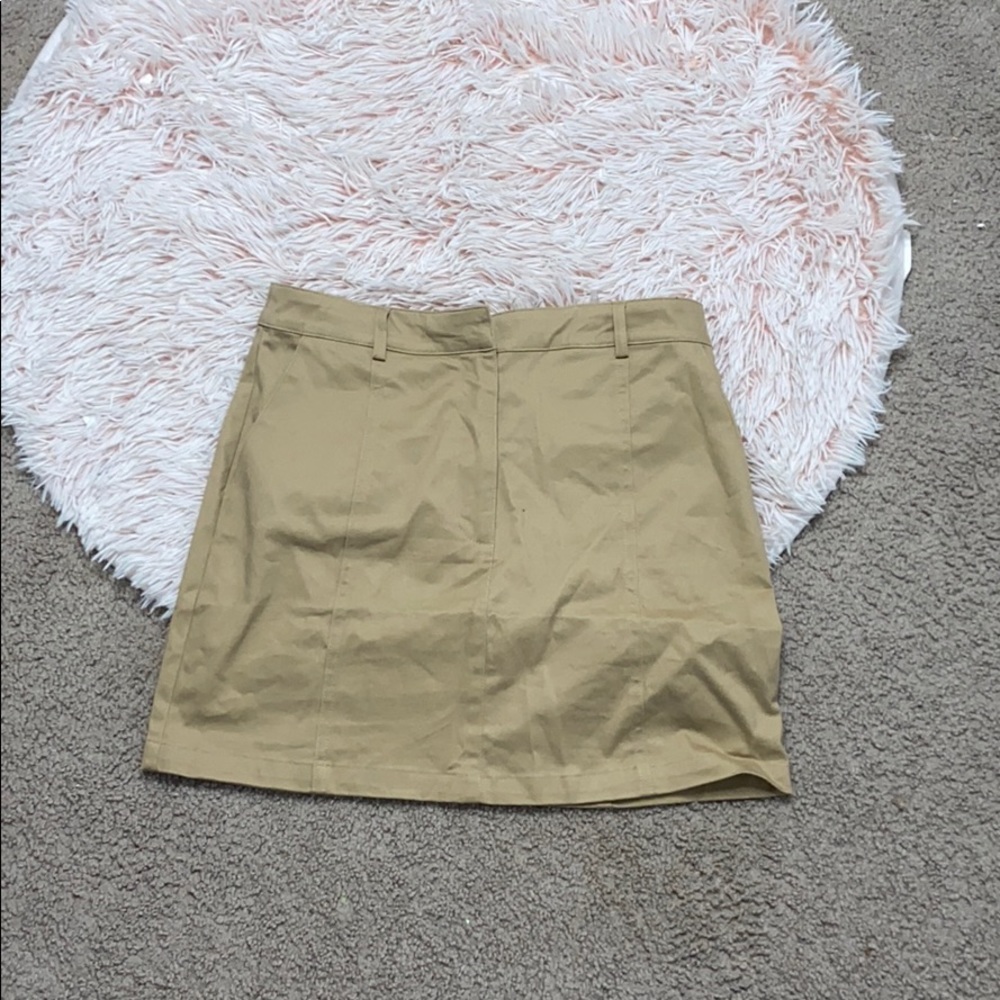 Khaki mini fitted skirt